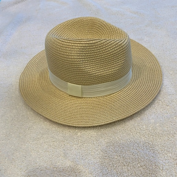 Custom straw hat for vacation - Picture 2 of 7